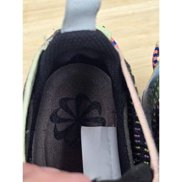 Nike Air VaporMax 2020 Flyknit Black Barely Volt Women Running Shoes  Sz 7 - Picture 5 of 8